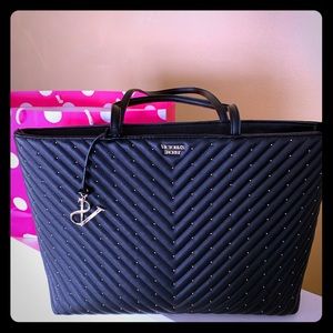 Victoria’s Secret Purse never used